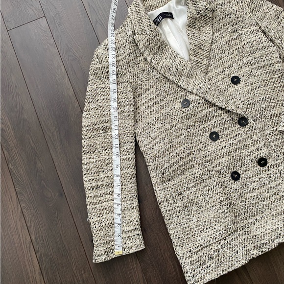 ZARA Double Breasted Relaxed Tweed Blazer - Picture 6 of 13